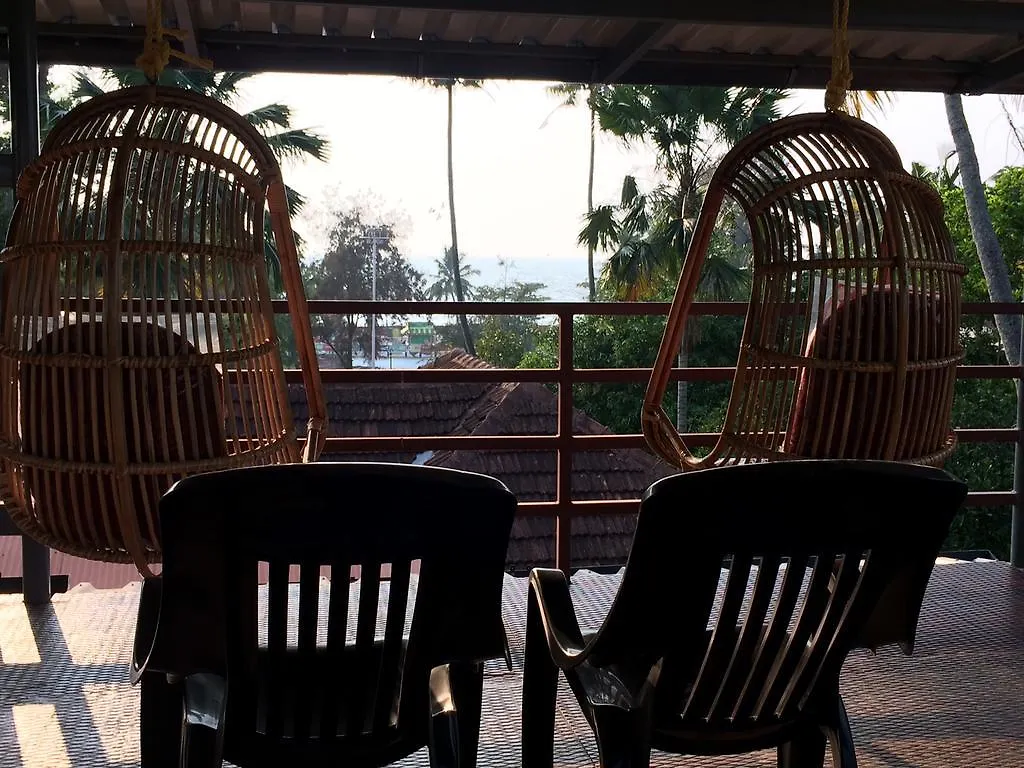Thoms Beach Homestay Alappuzha