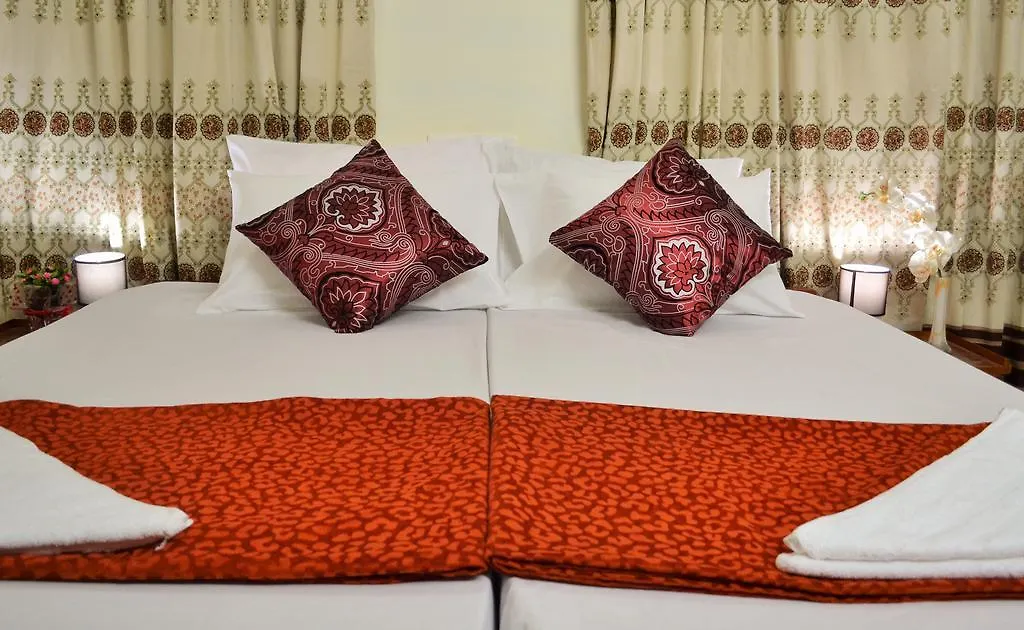 Thoms Beach Homestay Alappuzha