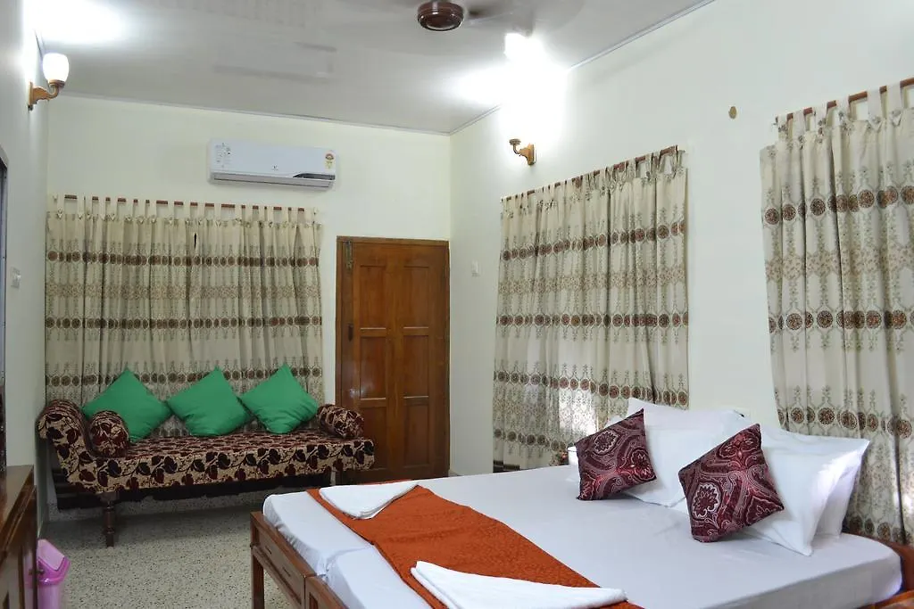 Thoms Beach Homestay Alappuzha