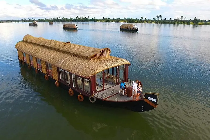 Thoms Beach Homestay Alappuzha